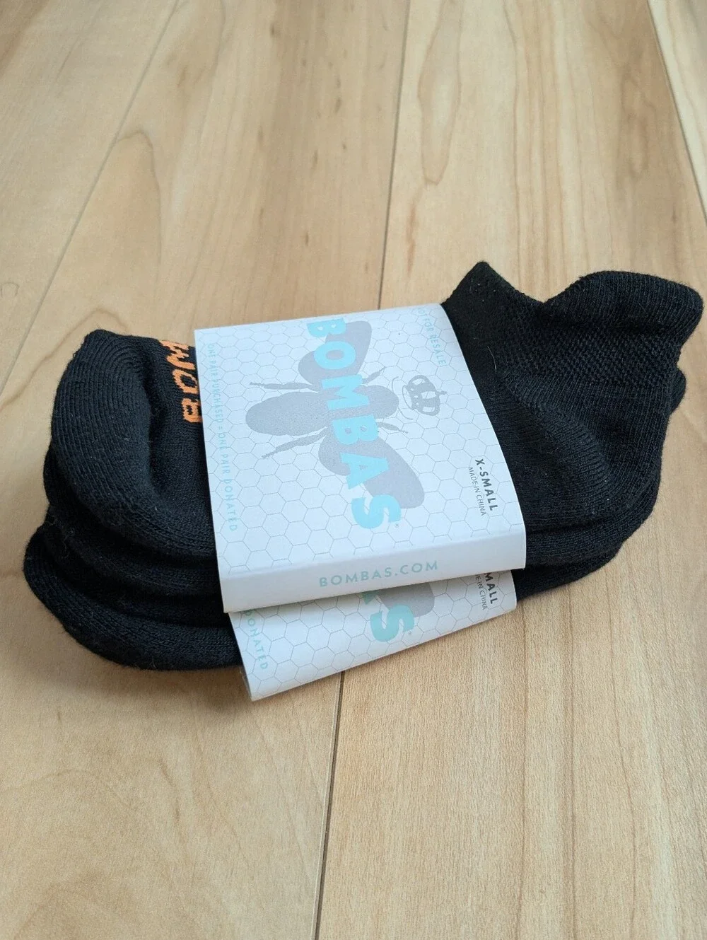 Bombas pairs nwt